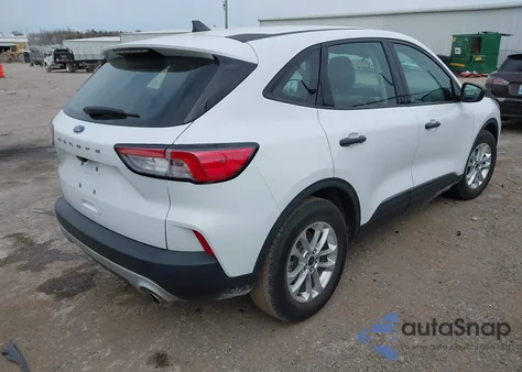 2022 Ford Escape S z USA, uszkodzony, nr VIN 1FMCU0F67NUB38837